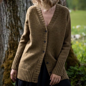 Hand Knitted Wool Cardigan: Longline V-Neck Sweater with Thumbholes